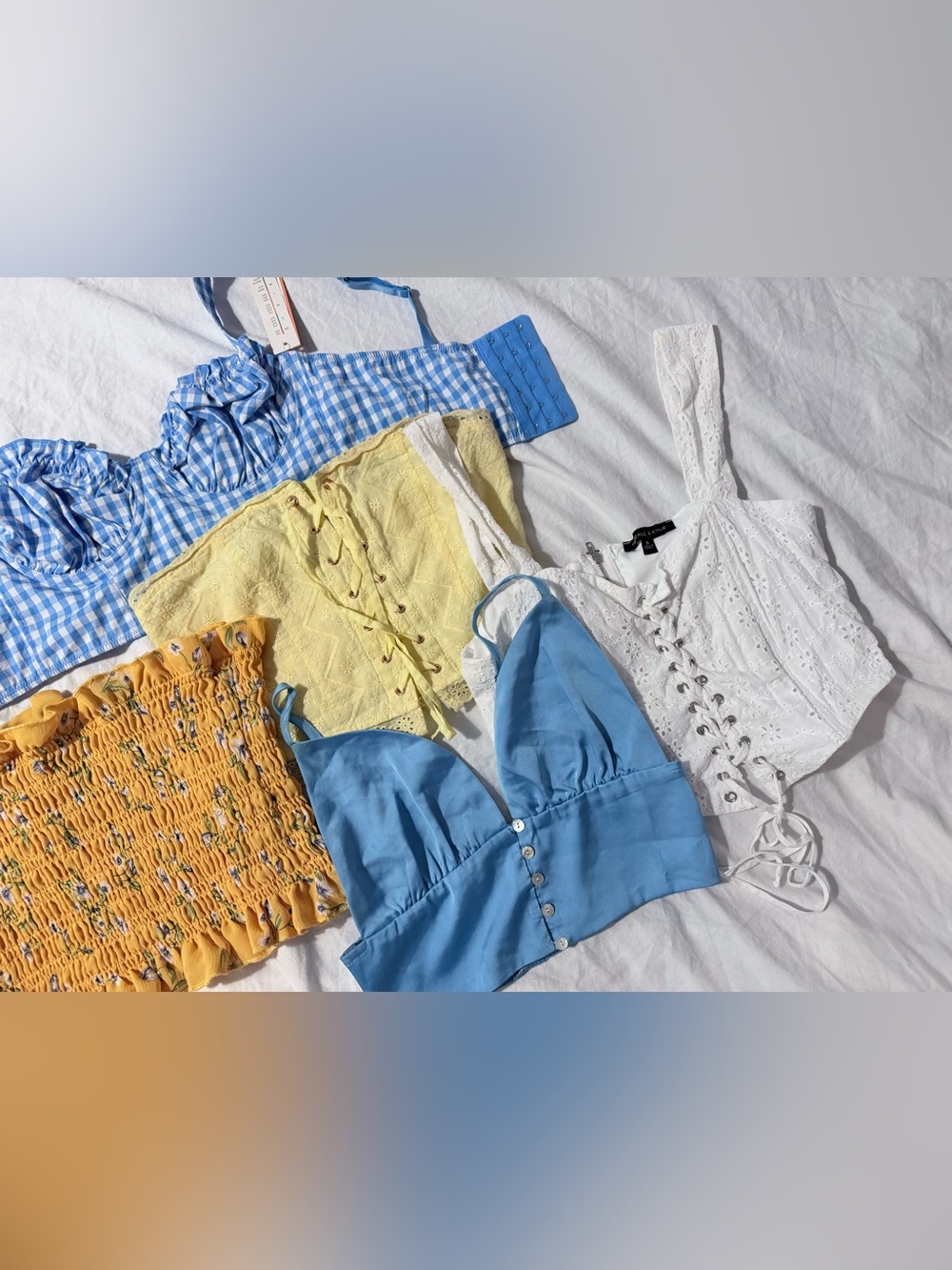 ✨✨Summer Top Bundle✨✨ - Picture 3 of 5